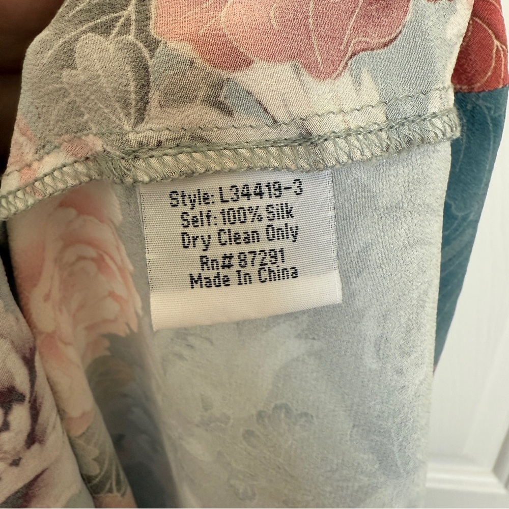 Jade Johnny Was Floral Long Sleeve Dress in Blue and Pink with Belt and Tassels - Picture 12 of 12